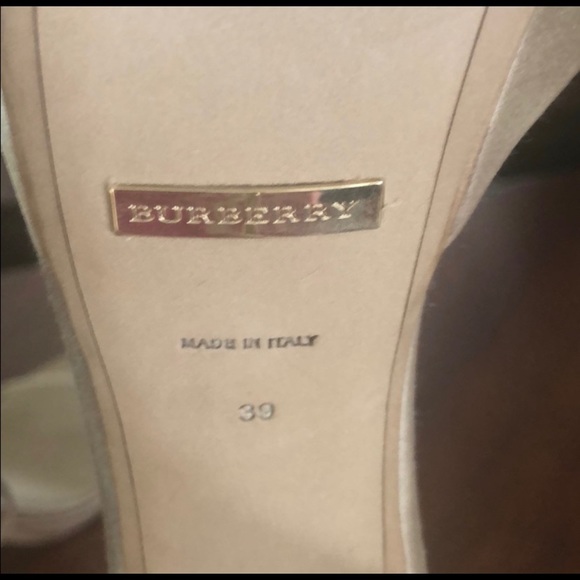 WORN Once Authentic Burberry Gold and beaded heels - Picture 3 of 7